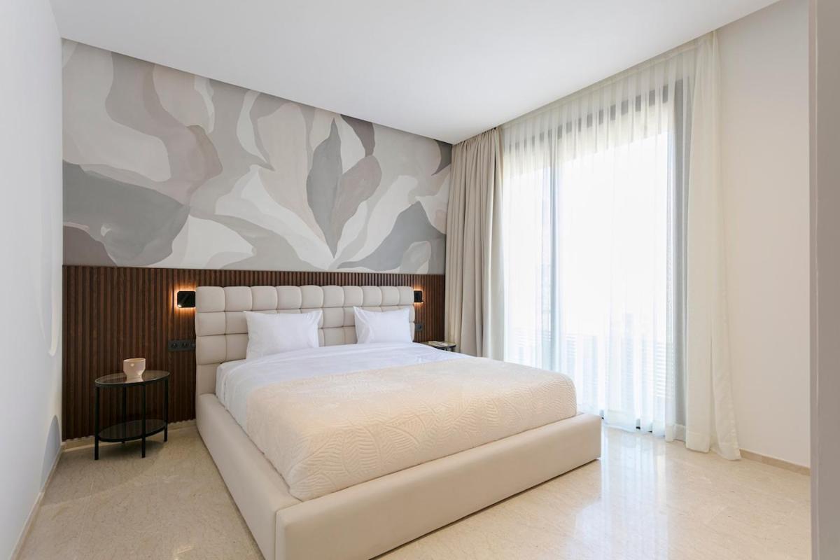 Appartamento Beautiful 4 Bedroom Rooftop Pool *