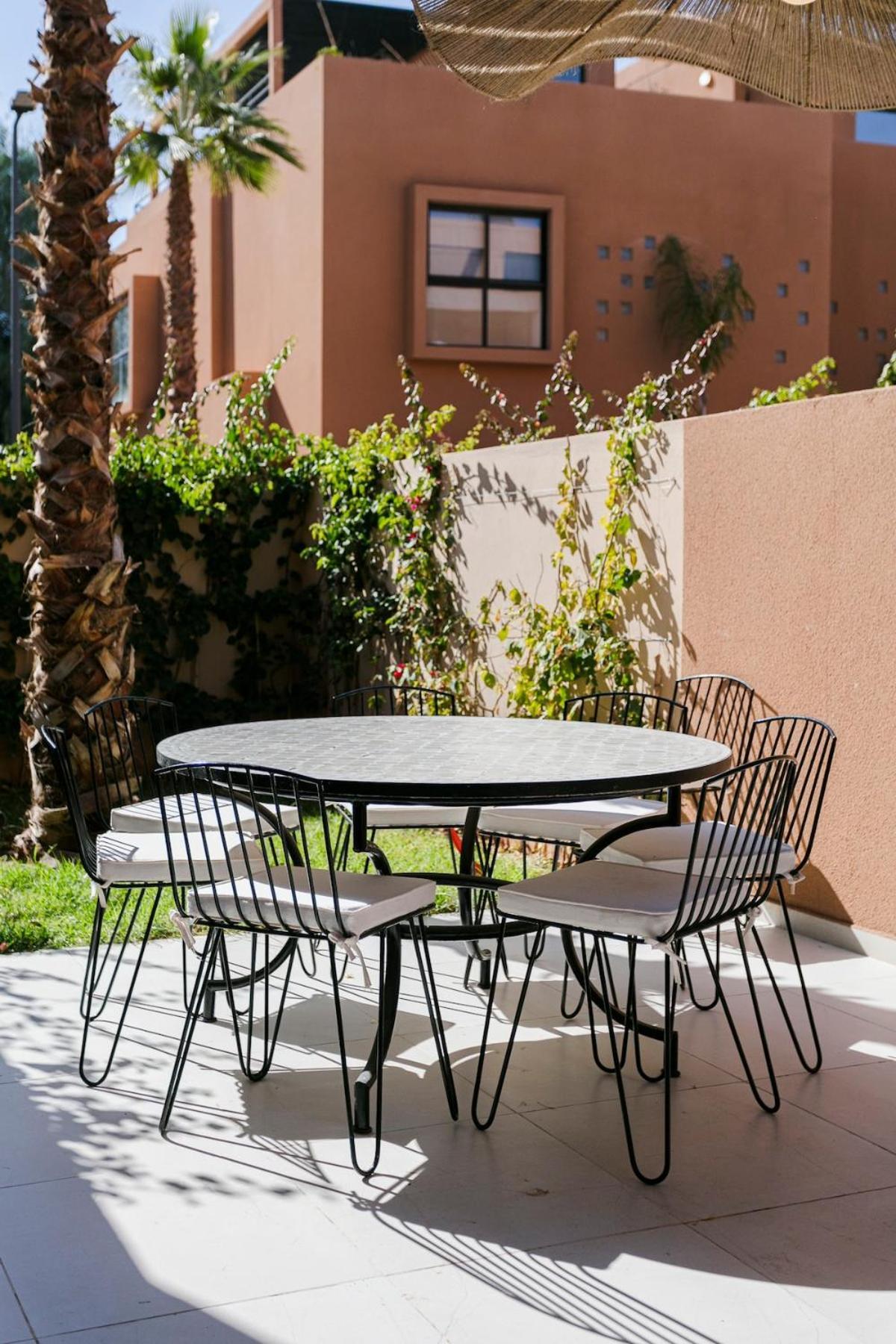 Beautiful 4 Bedroom Rooftop Pool Appartamento Marrakesh